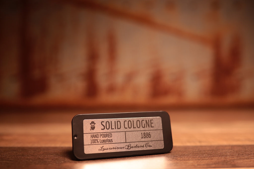 Solid Cologne 1886 black tin